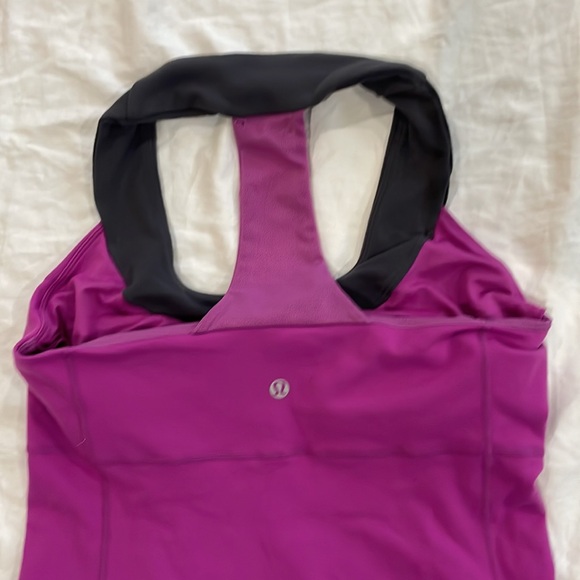 Lululemon tank top scoop neck - Picture 4 of 8
